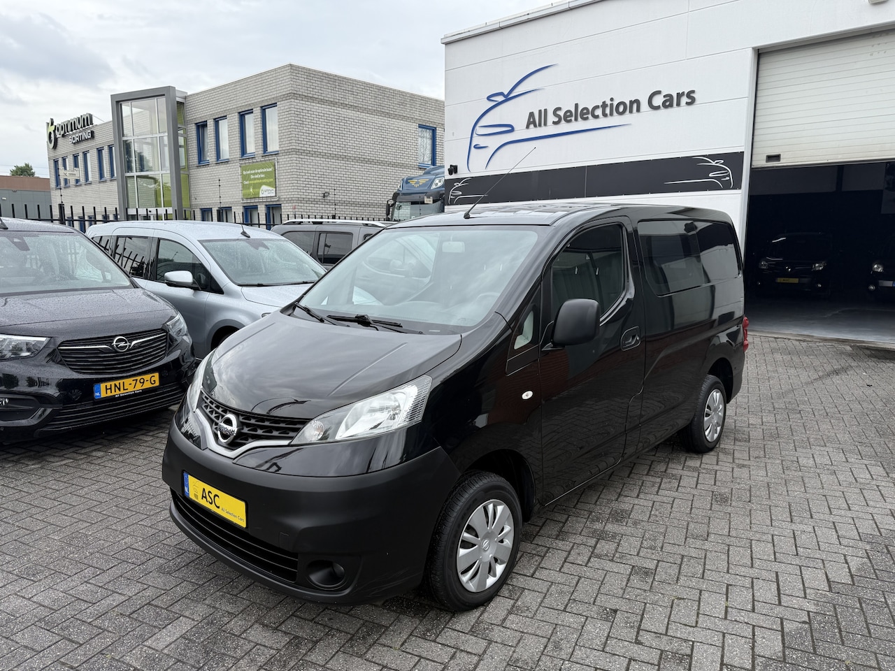 Nissan NV200 - 1.6 Benzine - Clima - Navigatie - Camera - Schuifdeur - Trekhaak - BPM VRIJ - AutoWereld.nl
