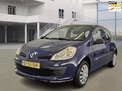 Renault Clio - 1.2-16V Authentique