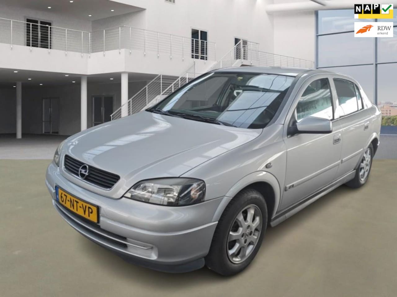 Opel Astra - 1.6 Njoy 1.6 Njoy - AutoWereld.nl