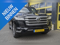 Toyota Land Cruiser 70 - 300 th anniversary