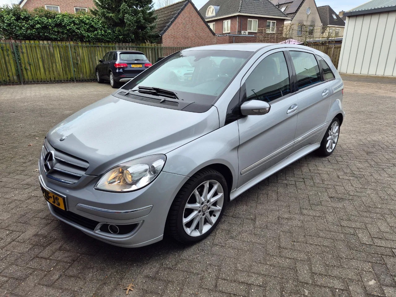Mercedes-Benz B-klasse - 200 automaat - AutoWereld.nl