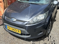 Ford Fiesta - 1.25 Trend LEES TEKST