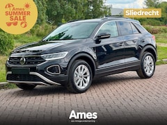Volkswagen T-Roc - 1.0 TSI 115pk Life Edition | Climatronic | Achteruitrijcamera | Dodehoeksensoren