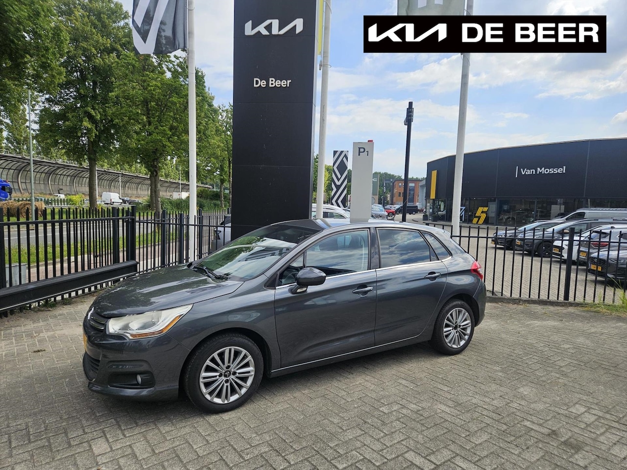 Citroën C4 - 1.4 VTi 95pk Ligne Business Navi/ Clima/ Cruise - AutoWereld.nl