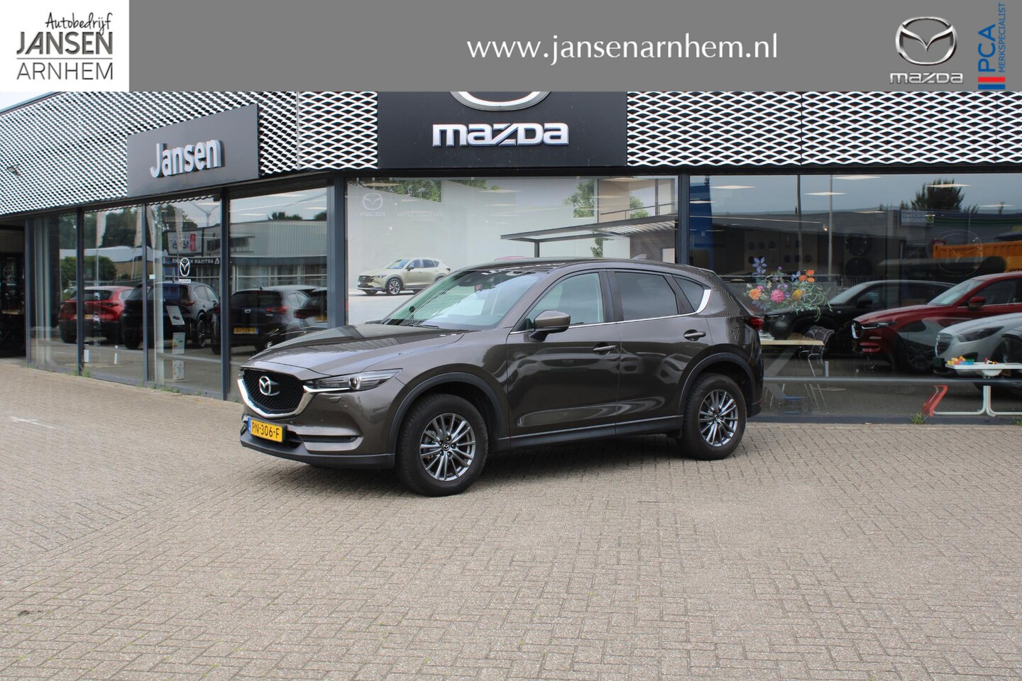 Mazda CX-5 - 2.0 SkyActiv-G 165 Skylease GT 2.0 SkyActiv-G 165 Skylease GT , Navi, Cruise, All Season, LMV 17 Inch, Stuur/Stoel Verwar - AutoWereld.nl