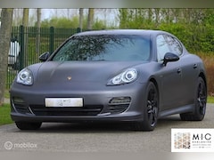 Porsche Panamera - 4.8 4S