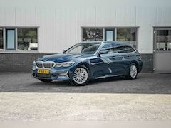BMW 3-serie Touring - 320e Business Edition Plus | Sportstoelen Leder