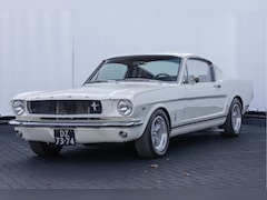 Ford Mustang Fastback - 289