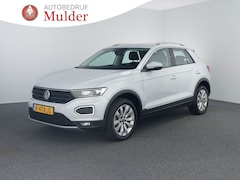 Volkswagen T-Roc - 1.5 TSI Sport | Virtual | LED | Carplay | ACC |