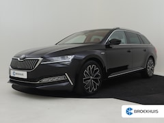 Skoda Superb Combi - 1.4 TSI iV Laurin & Klement 218pk Leder | Trekhaak | Canton sound | Dodehoekdetectie | Sta
