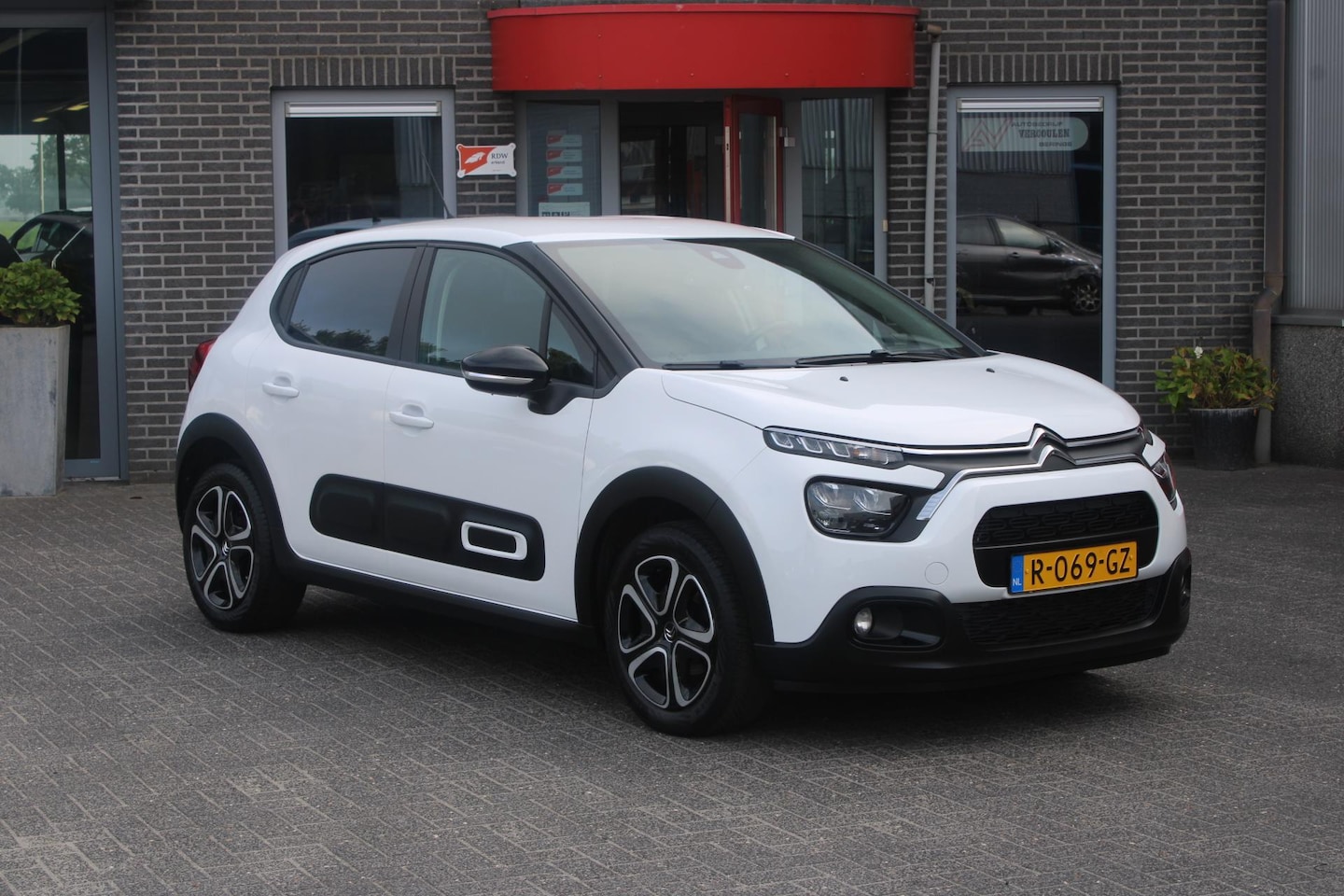 Citroën C3 - 1.2 PureTech Feel Apple/Android/Led/Clima/Cruise!! - AutoWereld.nl