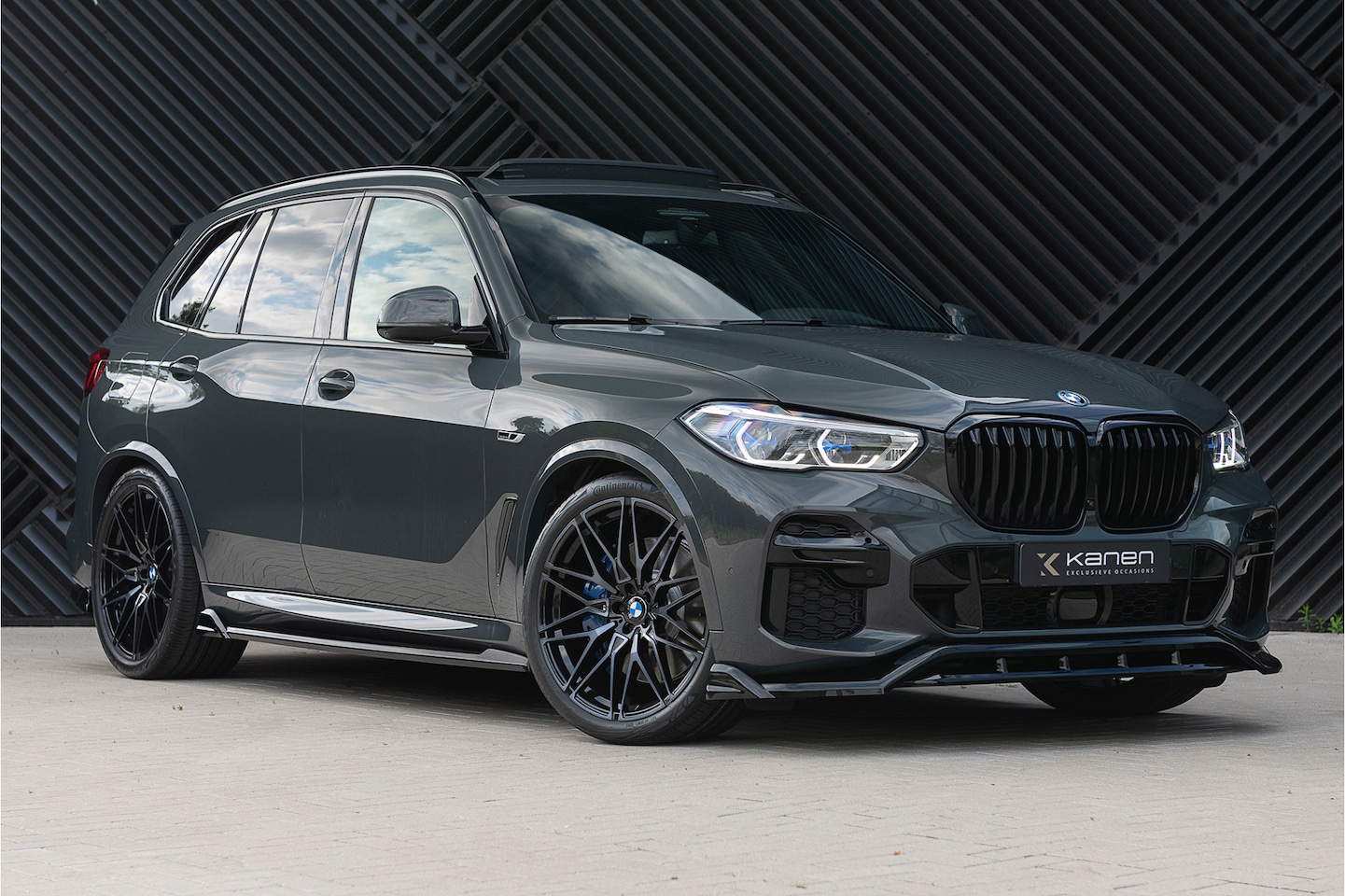 BMW X5 - xDrive45e M-Sport ACC Pano MStoelen Memory Softcl. Achterasbestr. Laser Head up - AutoWereld.nl