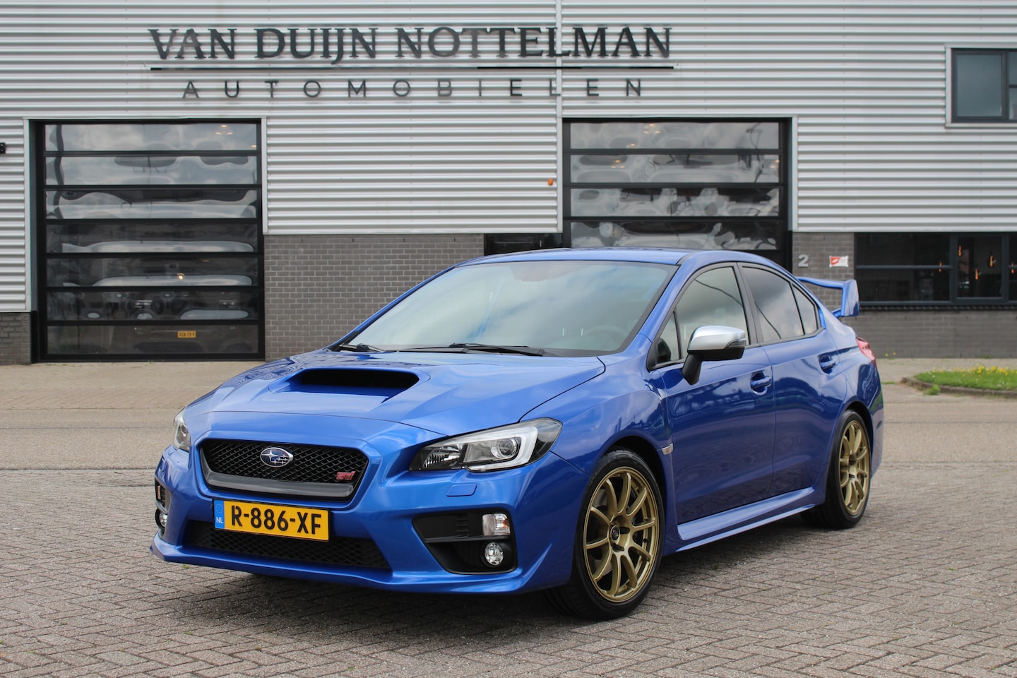 Subaru WRX STI - 2.5T Sport AWD / 301 PK / Camera / Keyless - AutoWereld.nl