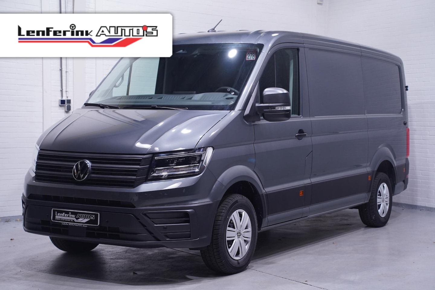 Volkswagen Crafter - 2.0 TDI 140 pk DSG Aut. L3H2 BPM Vrij Nwe Model Navi, Trekhaak met opstap, LED Koplampen, - AutoWereld.nl