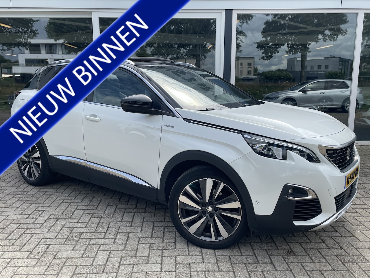 Peugeot 3008 - 1.5 BlueHDi Blue Lease GT Line 50% deal 10.475,- ACTIE Schuif-Kanteldak / LED / Camera / C - AutoWereld.nl