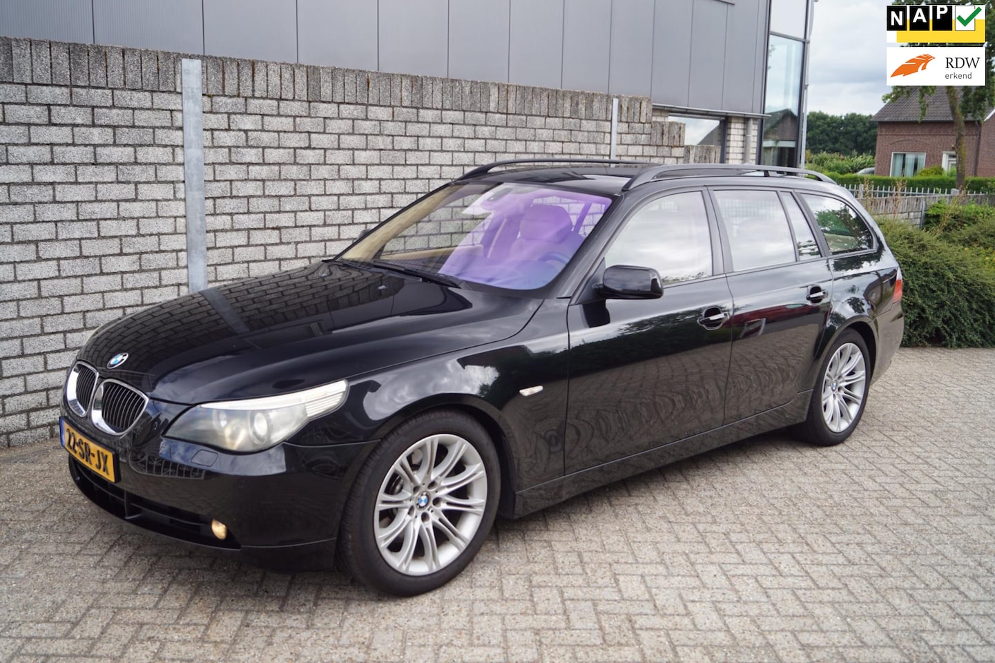 BMW 5-serie Touring - 545i High Executive Autom Leder Sportst Stoel/Stuur A Bankverw Navi Clima Head-Up Xenon 2x - AutoWereld.nl