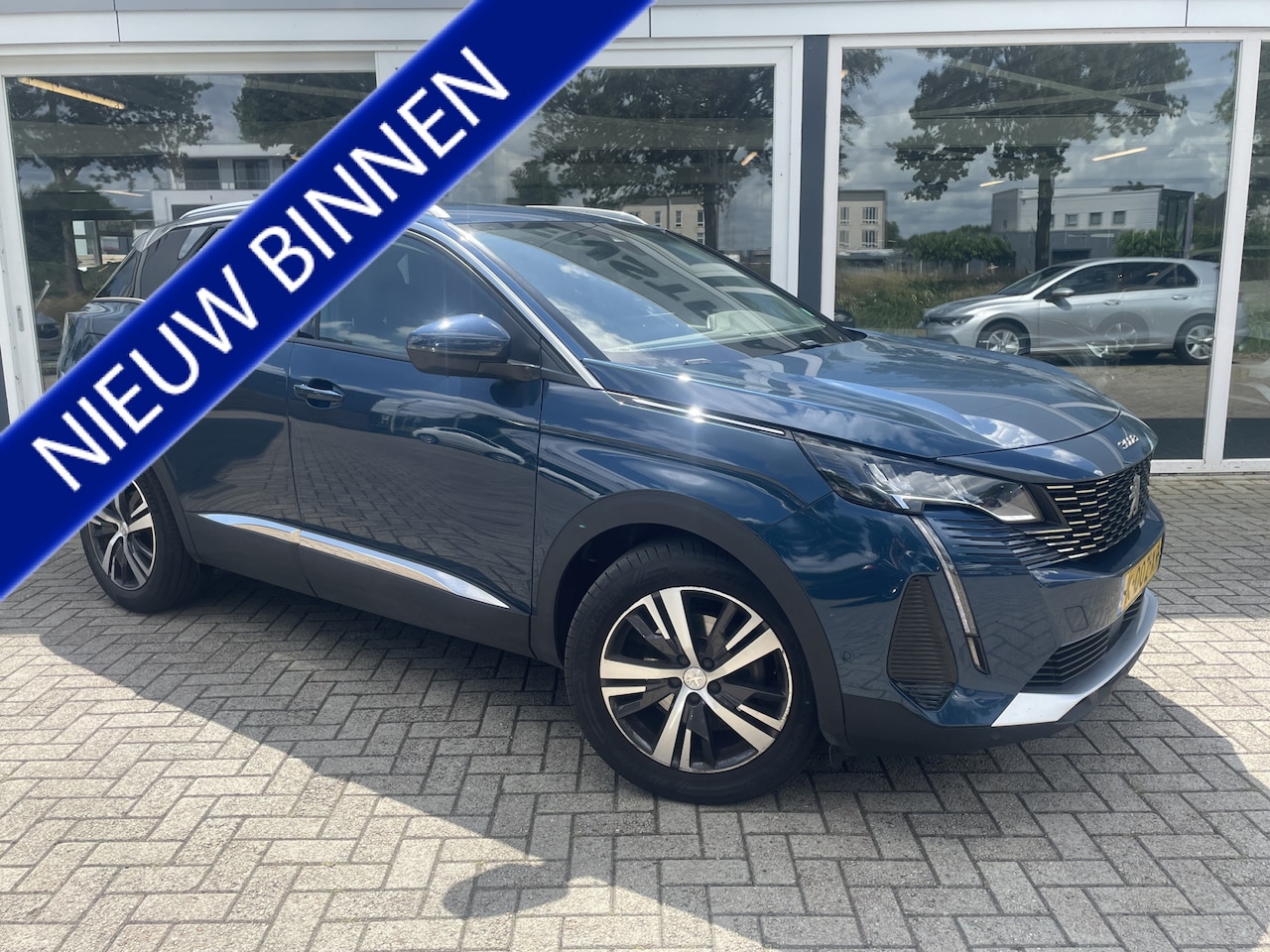 Peugeot 3008 - 1.2 PureTech Blue Lease Premium 50% deal 9.475,- ACTIE Nieuw model / Automaat /  Carplay / - AutoWereld.nl