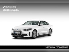 BMW i4 - eDrive35 | 17'' | Active Cruise Control