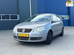 Volkswagen Polo - 1.4-16V Optive | Nieuwe APK |