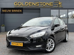 Ford Focus - 1.0 Trend 2e Eigenaar, Navi, Airco, Cruise, Pdc, Lm velgen, Nieuwe Apk bij Aflevering