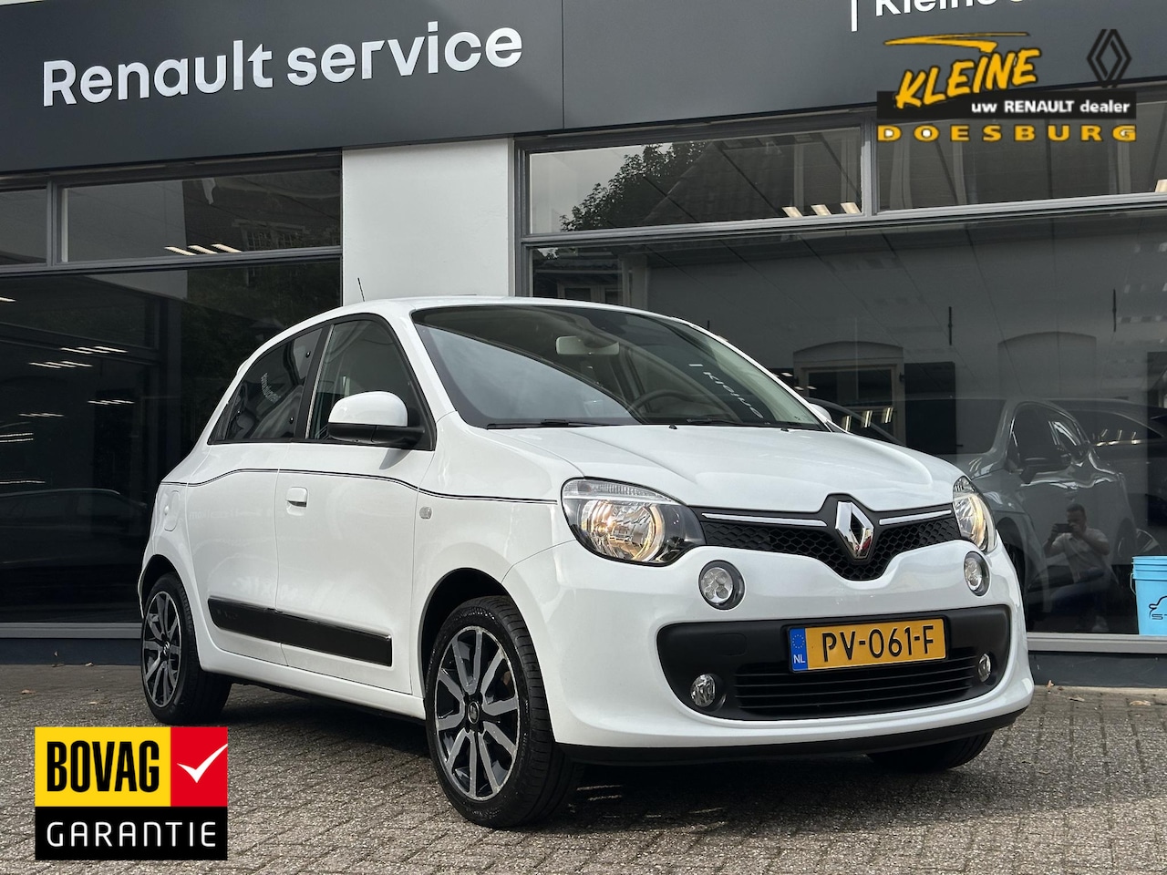 Renault Twingo - III SCe 70 Intens | Camera achter | R-Link navigatie | Lichtmetalen velgen | Lage kilomete - AutoWereld.nl