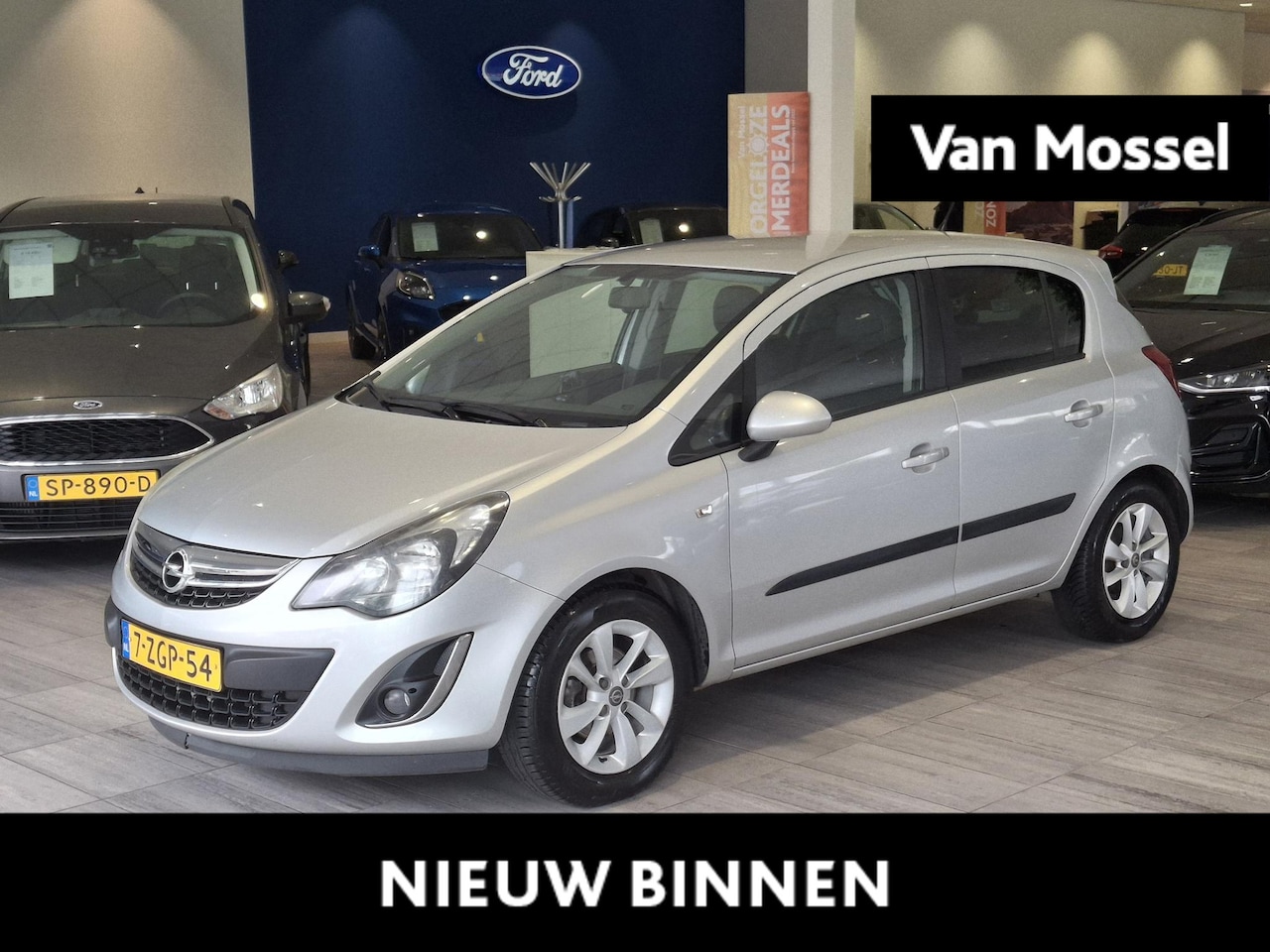 Opel Corsa - 1.4-16V Design Edition 1.4-16V Design Edition - AutoWereld.nl