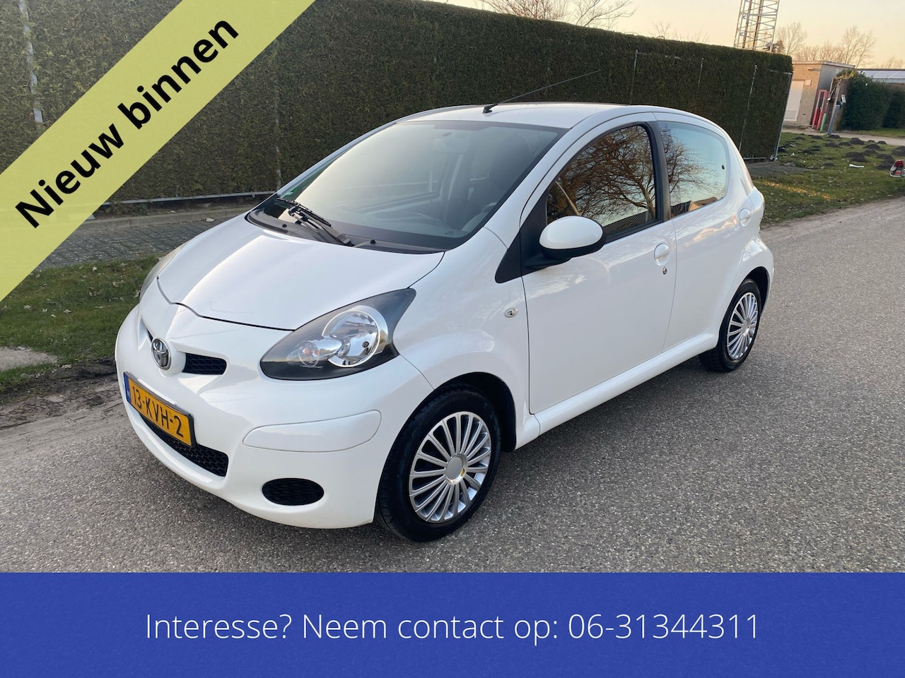 Toyota Aygo - 1.0-12V Comfort 5 deurs origineel Nederlands Nw apk . - AutoWereld.nl