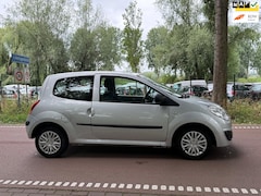 Renault Twingo - 1.2 Authentique LEKKE KOPAKING