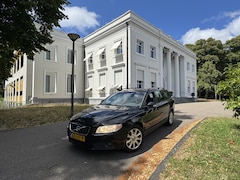 Volvo V70 - 2.4D 5 CIL, AUT, LEDER, NAVIGATIE, Limited Edition