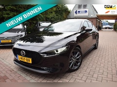 Mazda 3 - 3 2.0 e-SkyActiv-X M Hybrid 180 NAVI/ADAP CRUISE/AIRCO ECC/CAMERA/BLUETOOTH/XENON/PDC V+A/