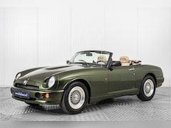 MG RV8 - 4.0 V8 LHD Automaat