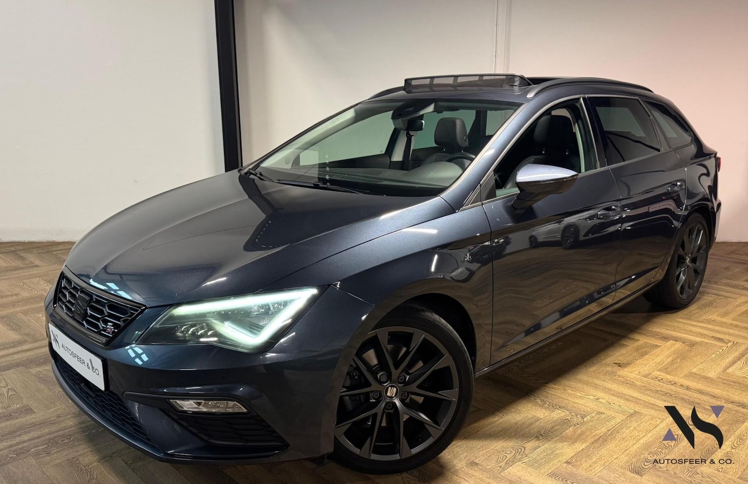 SEAT Leon ST - 1.5 TSI FR Ultimate PANO CAM - AutoWereld.nl