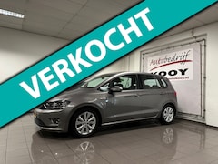 Volkswagen Golf Sportsvan - 1.0 TSI Connected Series * Automaat / Camera / Navigatie / Trekhaak / NL Auto