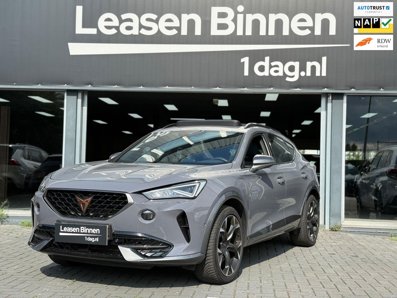 CUPRA Formentor - 1.4 e-Hybrid VZ Performance ACC/PANO/KEYLESS - AutoWereld.nl