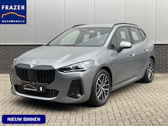 BMW 2-serie Active Tourer - AUTOMAAT M-SPORT 170 PK 220i