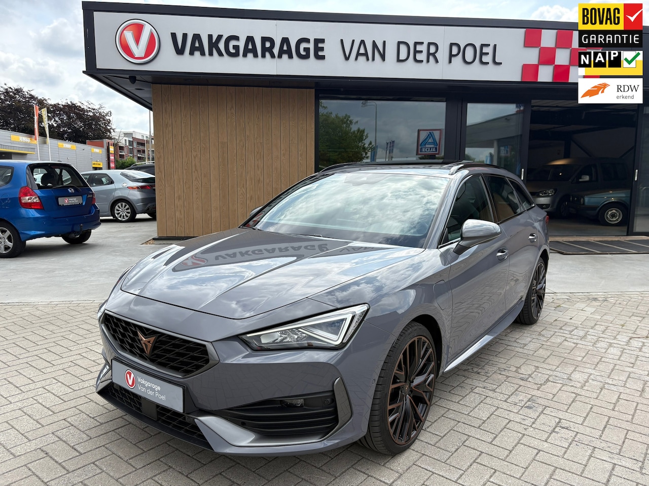 CUPRA Leon Sportstourer - 1.4 e-Hybrid VZ Copper Edition - AutoWereld.nl