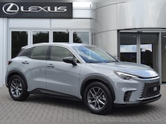 Lexus LBX - 2WD STOELVERW STUURVERW PARK-SENSOR BLIND-SPOT CARPLAY LENDESTEUN