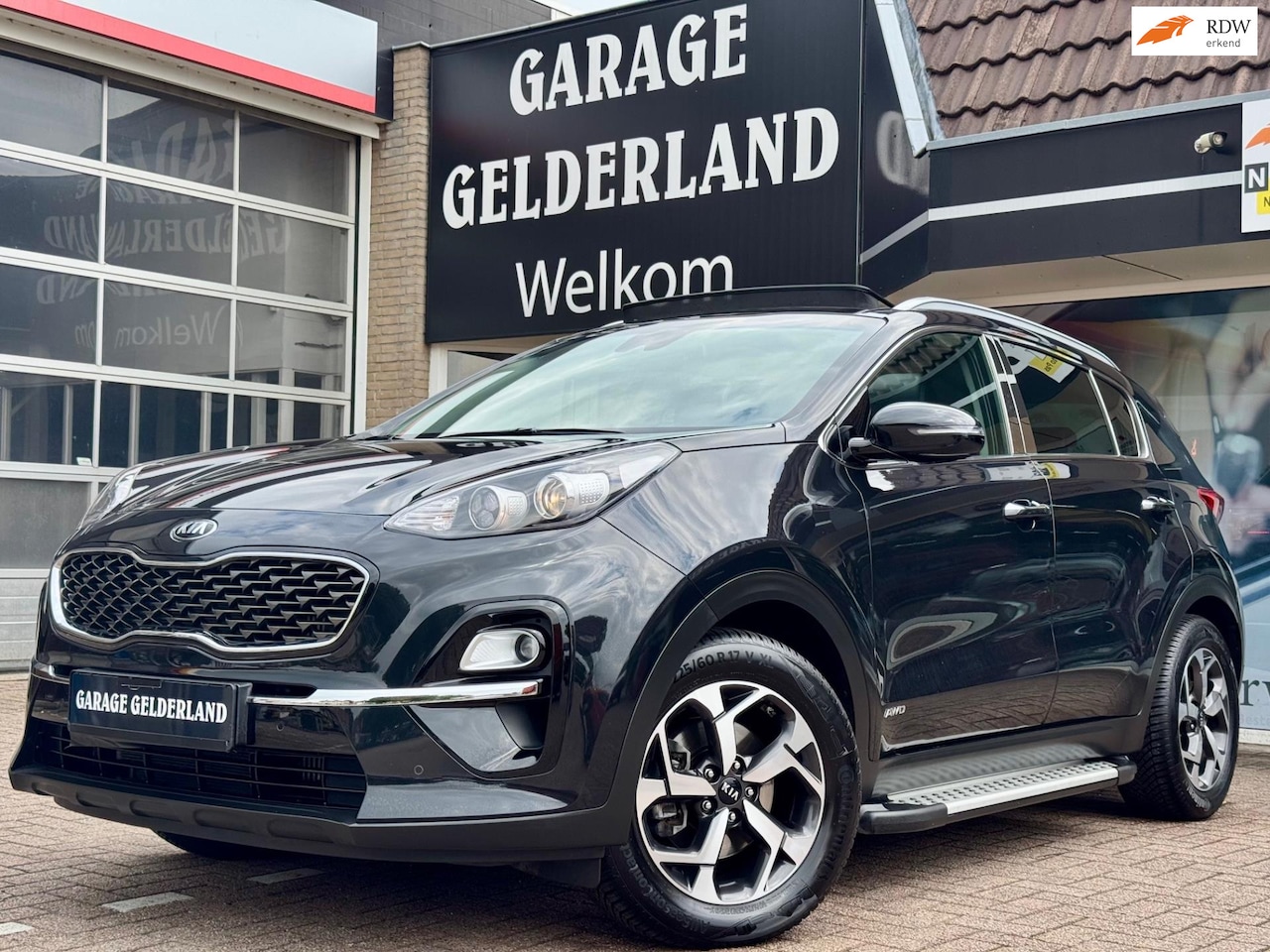Kia Sportage - 1.6 GT-Line | Pano | Volleder | Xenon | Full-Led | Standkachel |Cruise | Climate | Pdc | I - AutoWereld.nl
