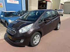 Kia Venga - 1.4 CVVT X-tra 2010 met 125.729km NAP 2e eig. APK 7-26 Koude airco, 4 elek. ramen, etc. Bo