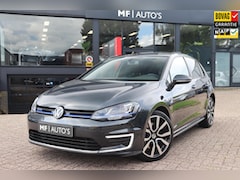 Volkswagen Golf - 1.4 TSI GTE|Pano|Led|Navi|Trekhaak|NL Auto NAP