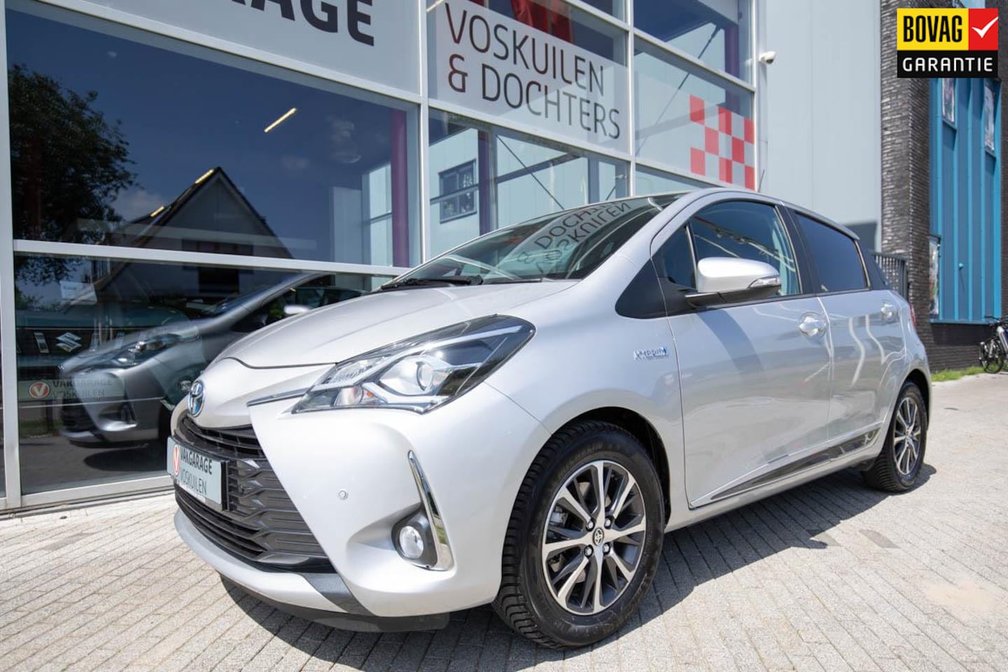 Toyota Yaris - 1.5 Hybrid Dynamic Y20 | Navi | Camera | - AutoWereld.nl
