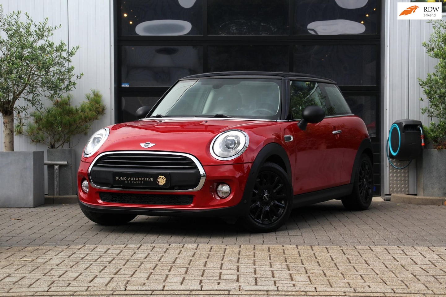 MINI One - Mini 1.2 Chili Business - PANO - PDC RONDOM - LED - STOEL VERW - NAVI - ACC - 1E EIG! - AutoWereld.nl