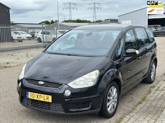 Ford S-Max - 2.0-16V 5P
