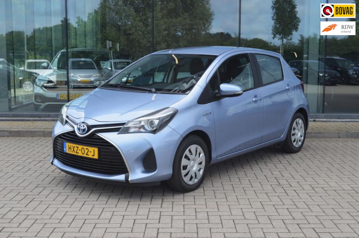 Toyota Yaris - 1.5 Hybrid Aspiration | Achteruitrijcamera | Cruise control | Climate controle - AutoWereld.nl