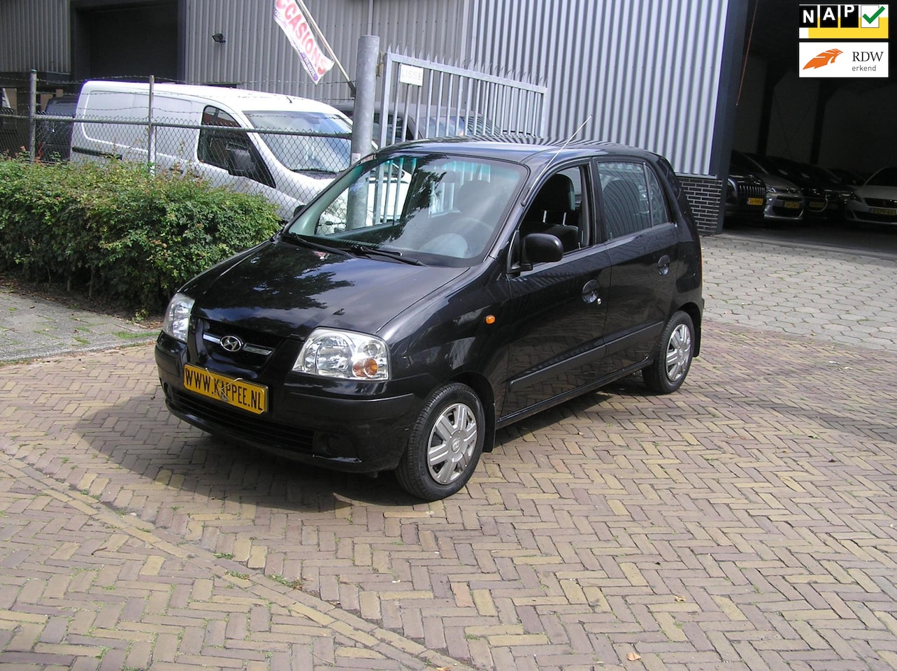 Hyundai Atos - 1.1i Active Young 100 d km sturbekr APK - AutoWereld.nl