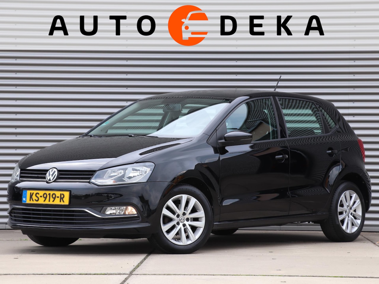 Volkswagen Polo - 1.2 TSI Comfortline *Beats-audio*Navigatie*Parkeersens.* - AutoWereld.nl