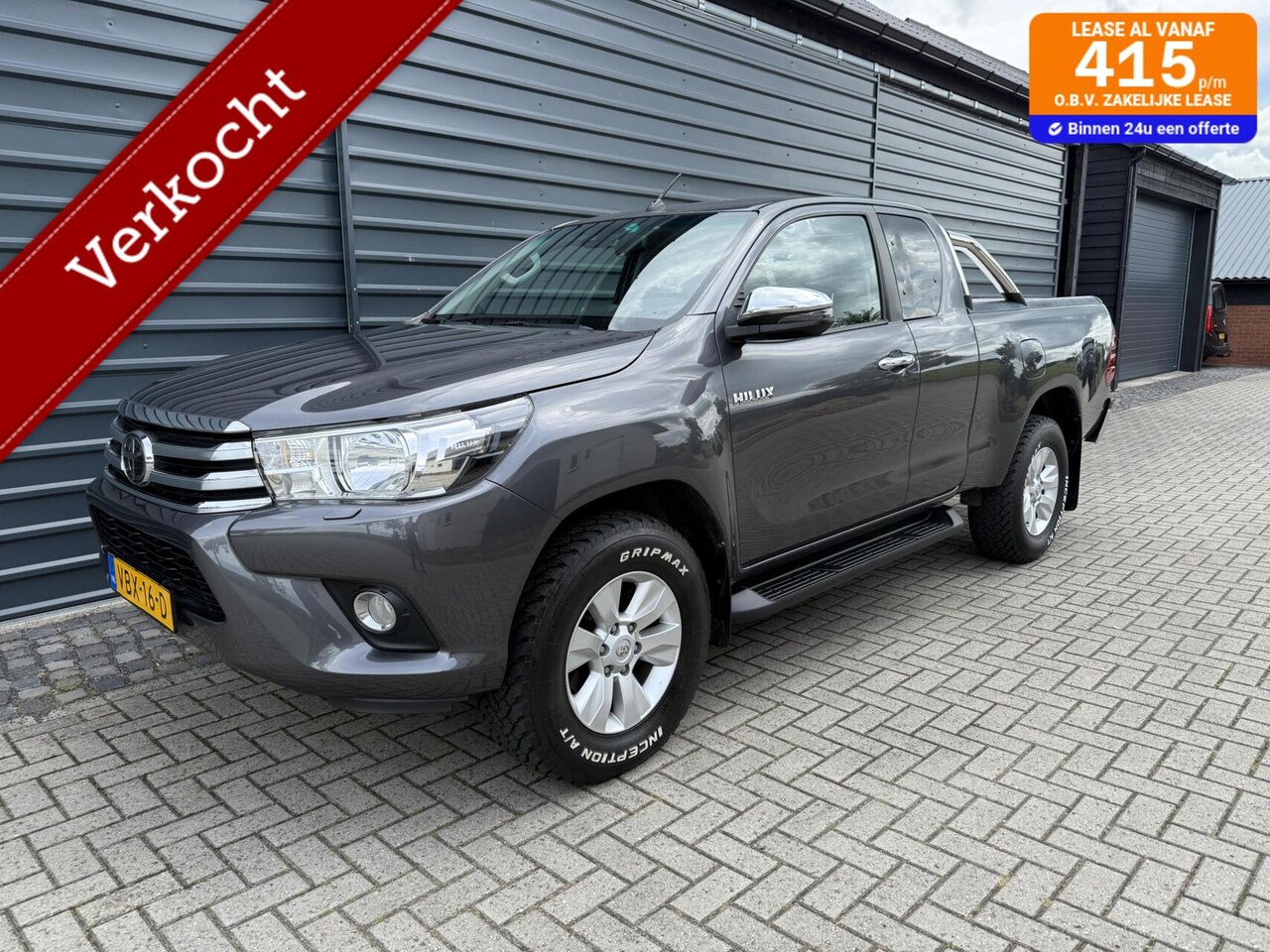 Toyota HiLux - 2.4 D-4D-F Xtra Cab 4X4 Rolbar AWD Camera - AutoWereld.nl