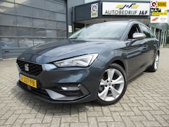 SEAT Leon Sportstourer - 1.5 TSI FR Style Business Intense/ Virtual Cockpit/ Stoelverwarming/ NAV/ ACC