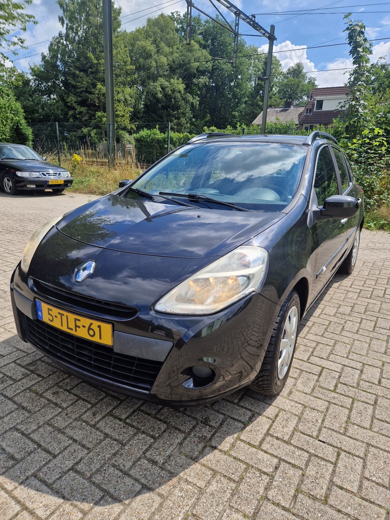 Renault Clio Estate - 1.2-16V Authentique 1.2-16V Authentique - AutoWereld.nl