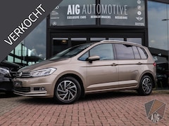 Volkswagen Touran - 1.5 TSI Highline Business R 7p | Stoelverw. | Camera | ACC | Carplay